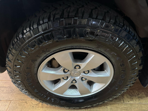 Toyota Hilux 2.7 SR 4X2 CD 16V FLEX 4P AUTOMÁTICO