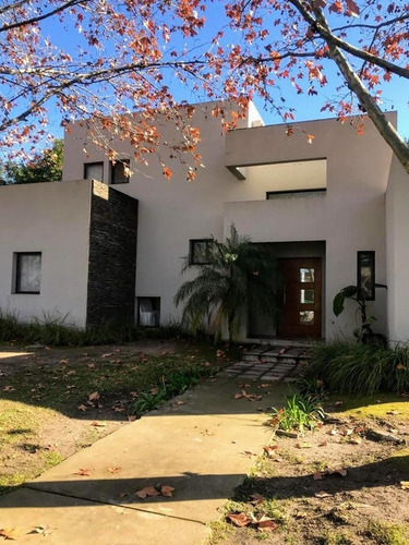 Imagen 4 de 28 de Moderna Casa Alquiler Temporal, B° San Andrés, Villanueva