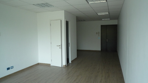 Imagen 6 de 13 de Planta Libre 38m2 Pedro De Valdivia / Biarritz