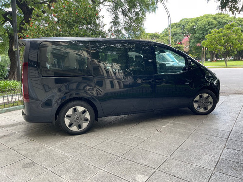 Hyundai Staria 2.2 Vgt Diesel 4wd Full Premium 11 Pasajeros