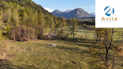 Pucón Palguin Alto Parcela Con 2 Cabañas- 1 Ha Cod.vtap193