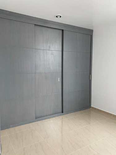 Imagen 4 de 14 de Casa En Excelente Ubicacion
