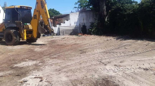Imagen 9 de 10 de Alquiler. Trabajos Minicargador Bobcat. Retroexcavadora