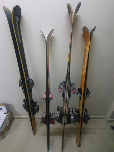 Pack 4 Skis 2 Pares Botas 2 Cascos 2 Antiparras 2 Bastones 