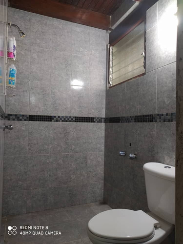 Imagen 6 de 14 de Cómoda Casa La Macarena Sur Los Teques