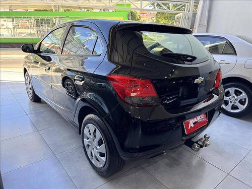 Chevrolet Onix 1.4 MPFI LT 8V FLEX 4P MANUAL