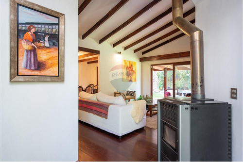 Casa 7d - 4b Calle Irlanda En Las Condes.