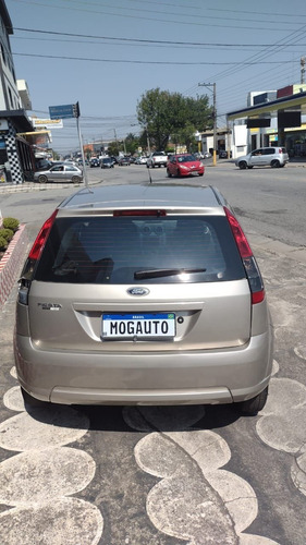 Imagem 4 de 6 de Fiesta Se 1.0 8v Flex 5p