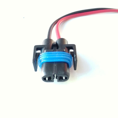 Conector De Foco Baja Chevrolet Suburban 2017-2018