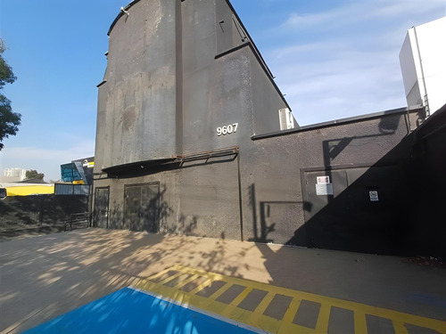 Venta/arriendo De Local Comercial En Vitacura Id 73.390-lin