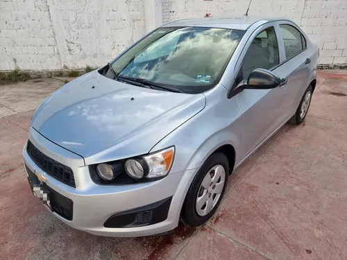 Autos y Camionetas Chevrolet Sonic 2014