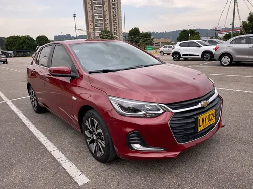 Chevrolet Onix 1.0 Premier At