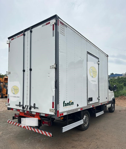 Iveco Daily 35s14, Ano 2019, 4x2, Equipado Com Bau 4mts