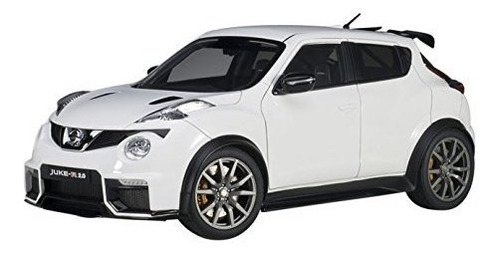 Nissan Juke R 2.0 Blanco 1 18 Modelo Car Por Autoart 77456