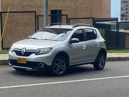 Renault Stepway 1.6 Intens