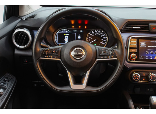 Nissan Versa 1.6 16V FLEX ADVANCE XTRONIC