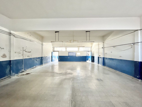 Venta De Local 180 M2 En Estacion De Ciudadela Excelente Vis