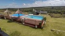 Comprar Complejo De 5 Cabañas Con Piscina Doble . 7556m2 De Terreno - Villa Giardino - Córdoba