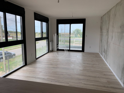 Venta En Barra De Carrasco - Ultimos Aptos A Estrenar- Ref: 45