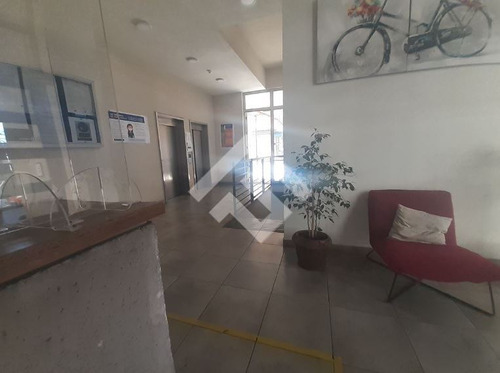 Departamento En Venta De 2 Dorm. En Estación Central