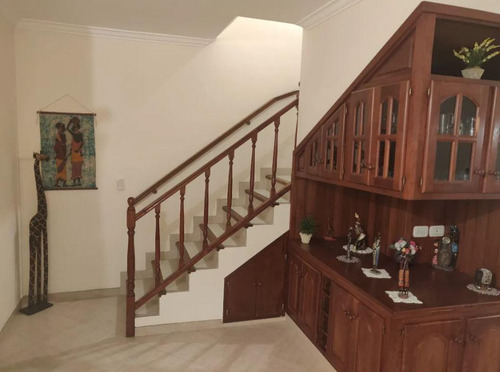 Casa En Venta - 3 Dormitorios 4 Baños 2 Cocheras - 332mts2 - Villa Gesell