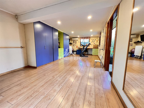 Vende Gran Casa En Puerta De Alcalá 6 Dormitorios - 4 Baños