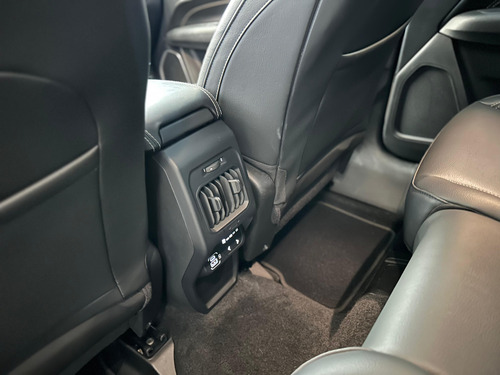 Jeep Commander 1.3 Longitude Turbo Flex Aut. (t270) 5p