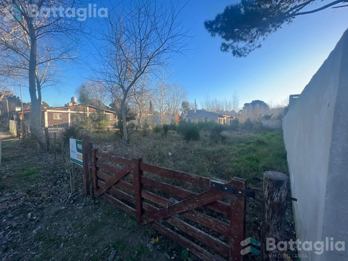 Terreno De 480 M2 En Aguas Verdes