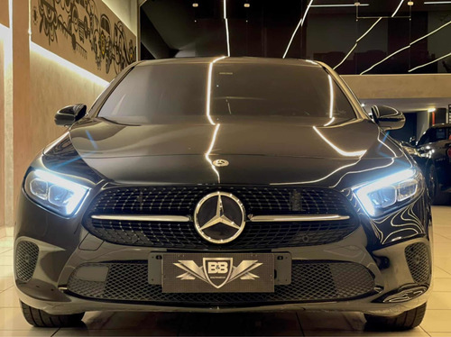 Imagem 3 de 15 de Mercedes A250 2.0 Sport 2019 Com Teto Solar 18.000km Novinha