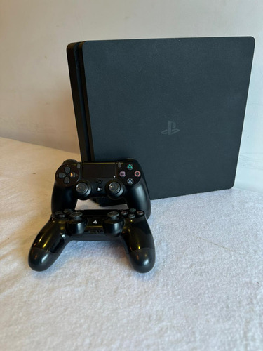 Playstation 4 500gb Slim