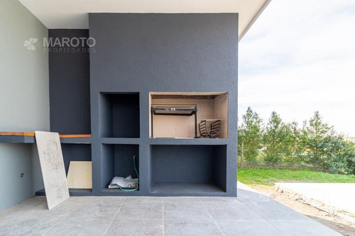 Imagen 28 de 30 de Casa En Venta En Barrio Puertos Del Lago - Maroto Propiedades