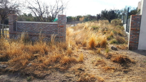02699- Aloja Inmobiliaria - Vende Lote De 366 M² En Barrio Las Gemelas, Capilla Del Monte
