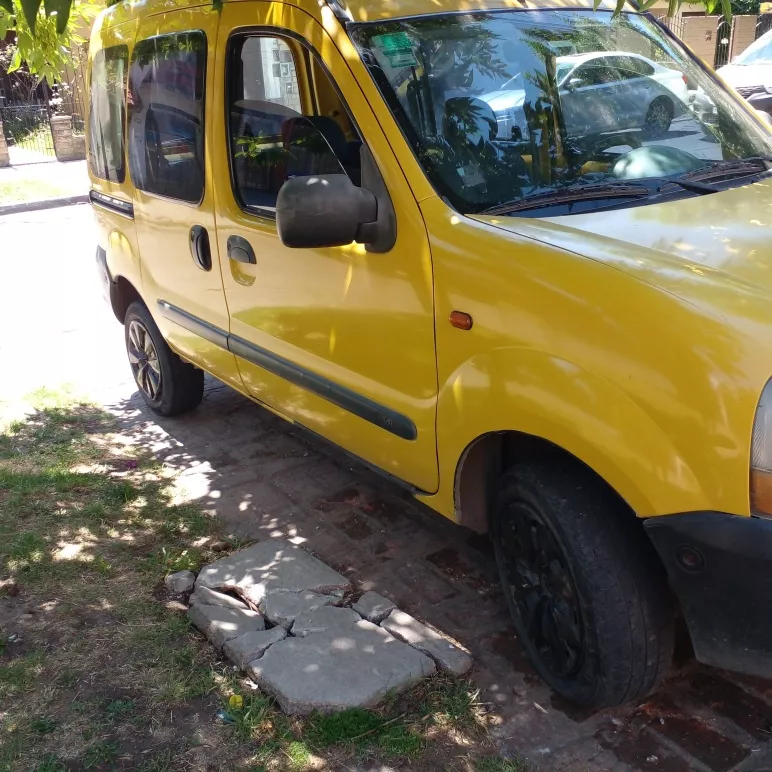 Renault Kangoo 1.4 Rn Pk