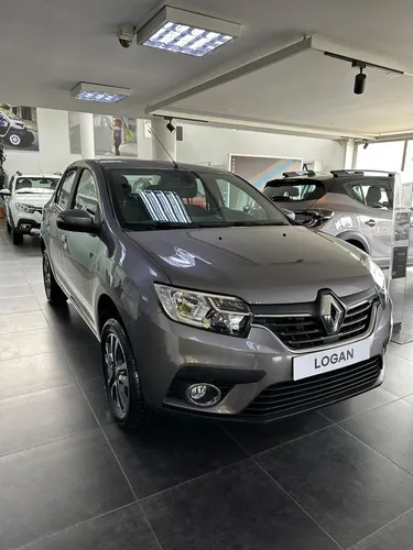 Renault Logan Intens Cvt