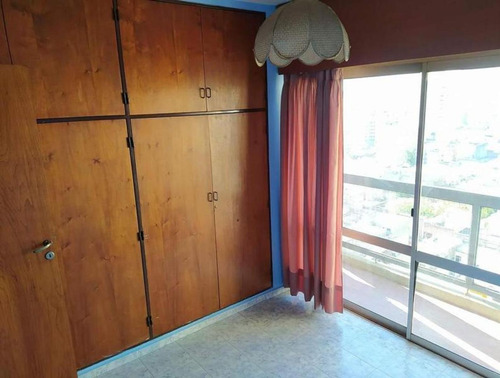 Imagen 3 de 16 de Departamento 4 Dormitorios Con Cochera En Venta Barrio Alber
