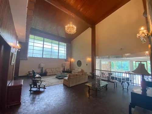Casa En Venta En Valle Arriba