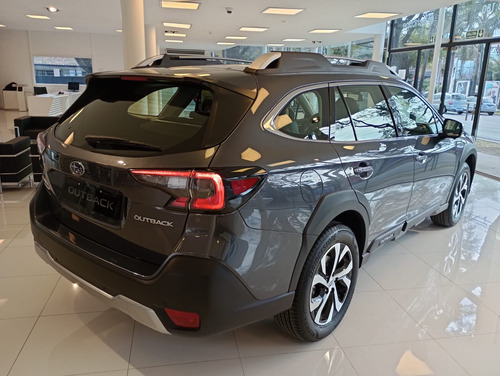 Subaru Outback 2.5 Limited Es
