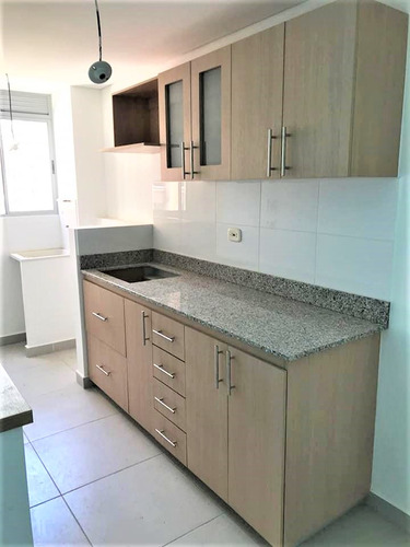 Apartamento En Venta En Sabaneta Loma De San José