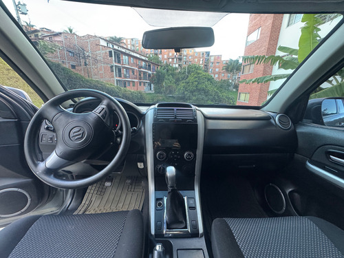 Suzuki Grand Vitara 2.7 Sz