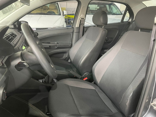 Volkswagen Voyage 1.6 Msi Total Flex 4p