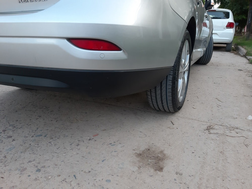 Renault Fluence 2.0 Sport T 180cv 2013