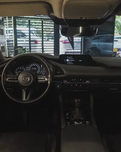 Mazda 3 TOURING LX