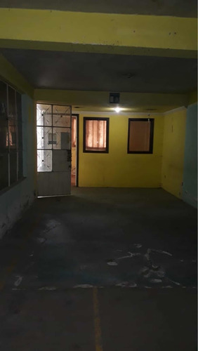Imagen 5 de 10 de Casa En Venta: Anteriormente Fabrica De Salas,