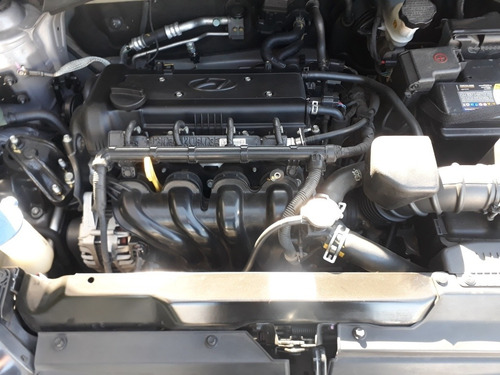 Imagem 9 de 15 de Hyundai Hb20 2019 1.6 Comfort Plus Flex Aut. 5p
