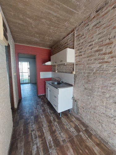 Apartamento En Complejo Cerrado Con Patio
