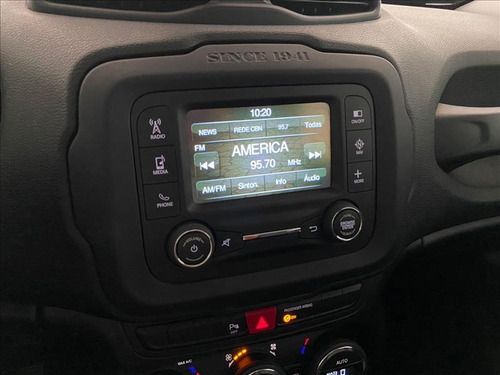 Imagem 9 de 11 de Jeep Renegade Renegade Longitude 1.8 (aut) (flex)