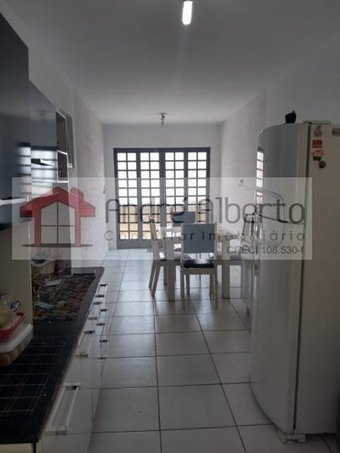 Imagem 8 de 14 de Casa 3 Dormitórios Para Venda Em Sorocaba, Central Parque Sorocaba, 3 Dormitórios, 2 Banheiros, 1 Vaga - 636_1-1355435