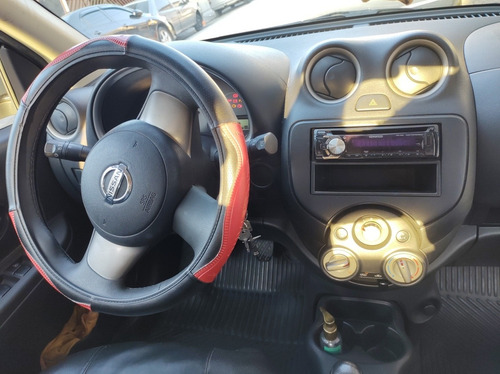 Nissan March 2013 1.0 5p