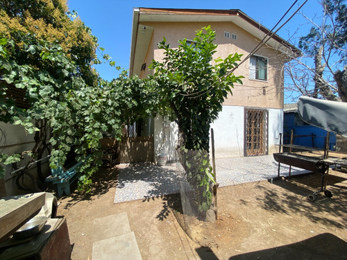 Gran Casa En Venta En Avenida Macul