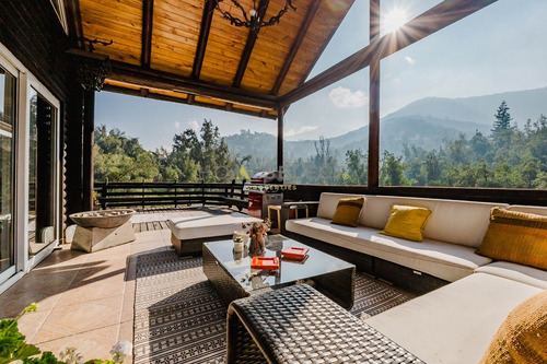 Casa Condominio, Con Gran Entorno En La Naturaleza